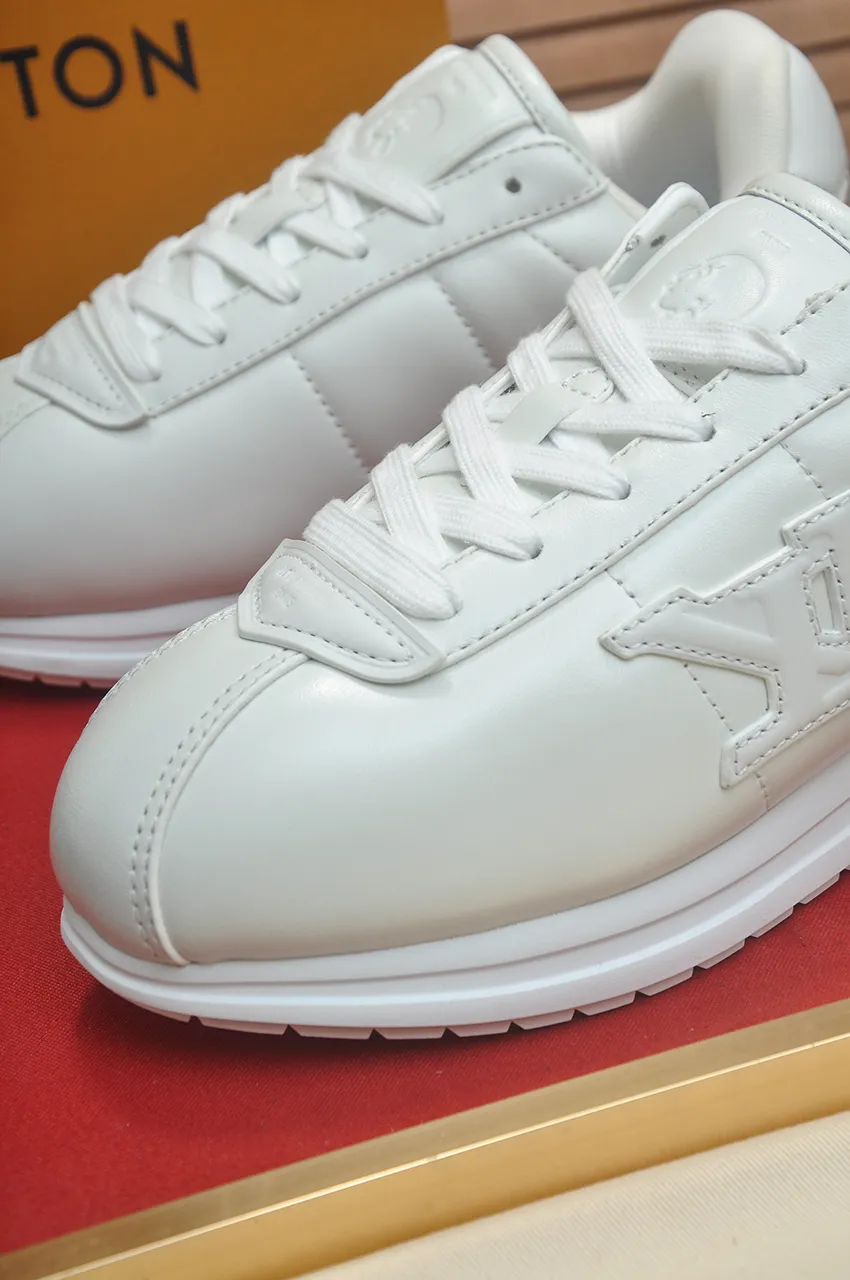 Men's men's shoes 💰700💶[LOUIS VUITTON] new original order 🍀LV Louis Vuitton * - top version of LV classic trendy shoes! Made of imported original fabrics, mesh lining, and original wear-resistant rubber foam outsole! High quality products! Size (female 35-40)
